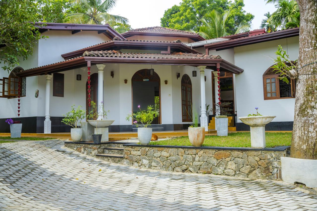 Villa Kumana - Unawatuna Galle Bagian luar foto