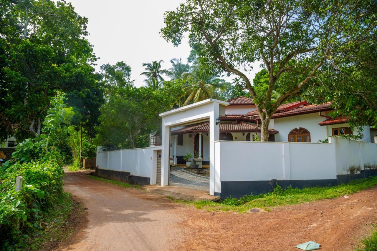 Villa Kumana - Unawatuna Galle Bagian luar foto